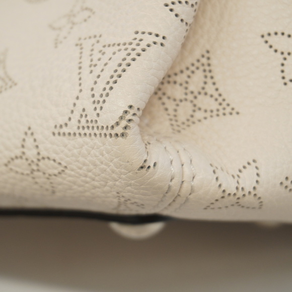 Louis Vuitton Mahina Babylon PM Handbag - Picture 5 of 11